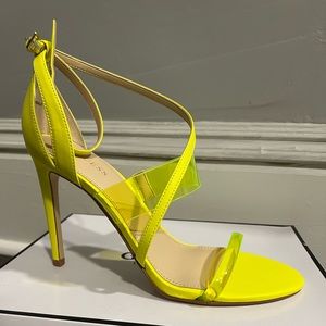 NEW - Guess Highlighter Yellow Felicia Ankle Strap Sandal
